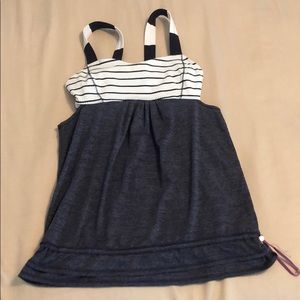 White and navy lululemon top